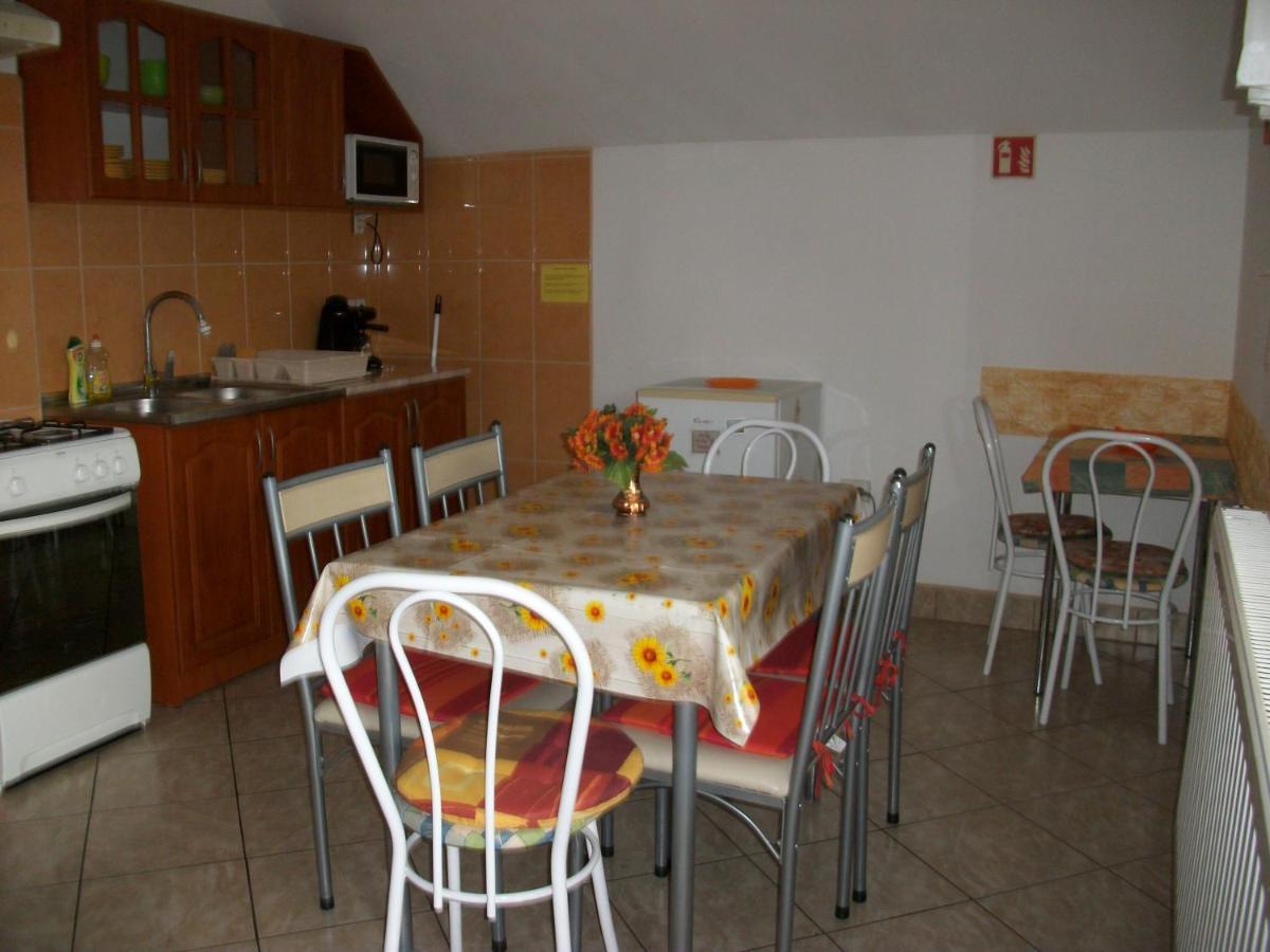 Eden Vendeghaz Hotel Miskolc Ngoại thất bức ảnh