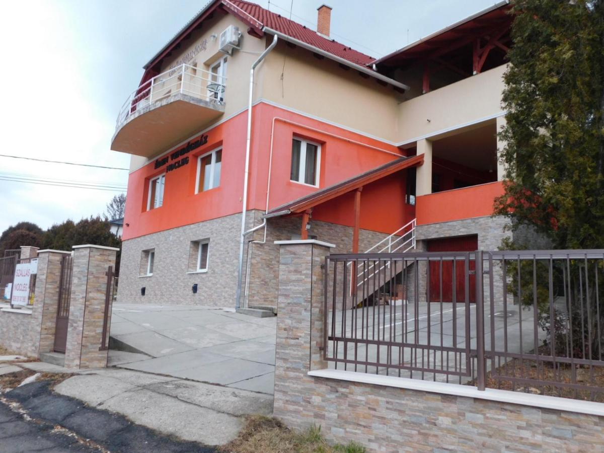 Eden Vendeghaz Hotel Miskolc Ngoại thất bức ảnh
