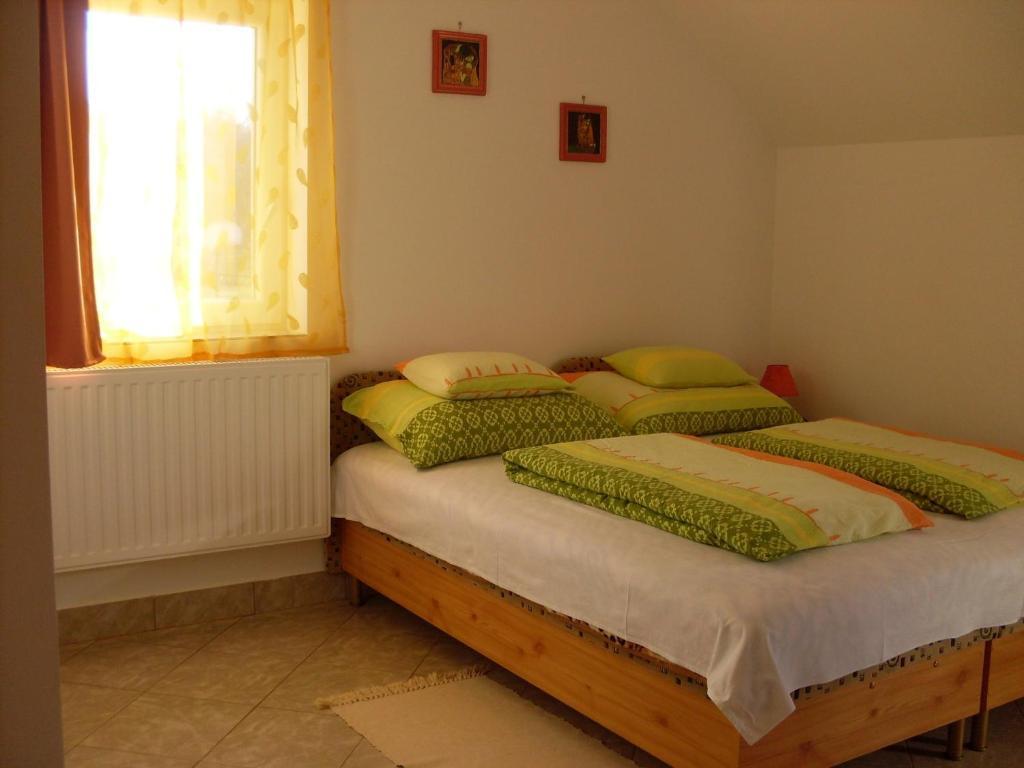 Eden Vendeghaz Hotel Miskolc Ngoại thất bức ảnh