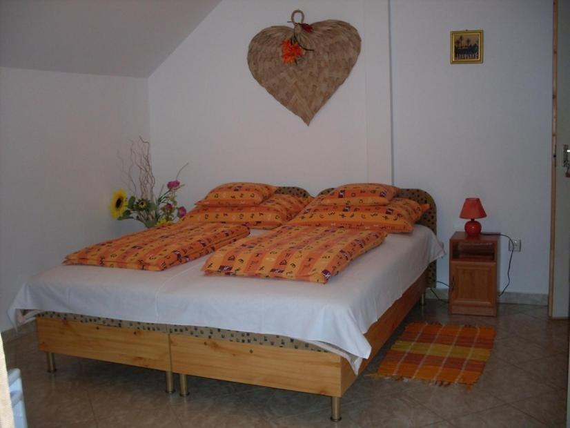 Eden Vendeghaz Hotel Miskolc Ngoại thất bức ảnh