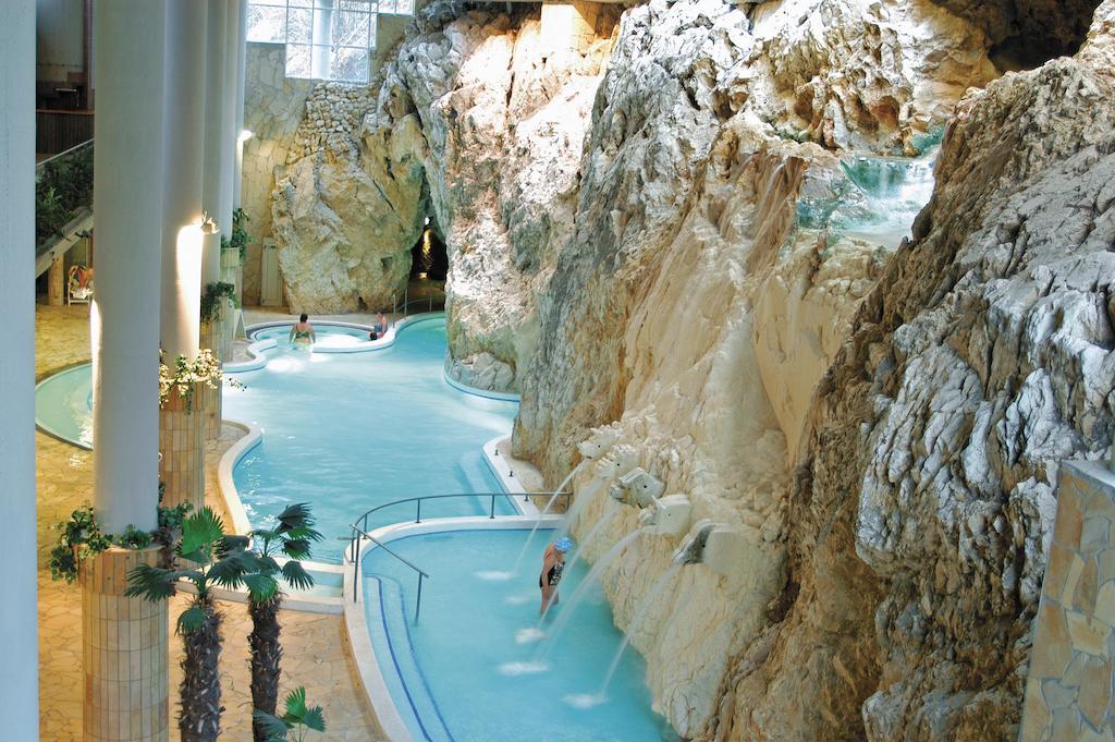 Eden Vendeghaz Hotel Miskolc Ngoại thất bức ảnh
