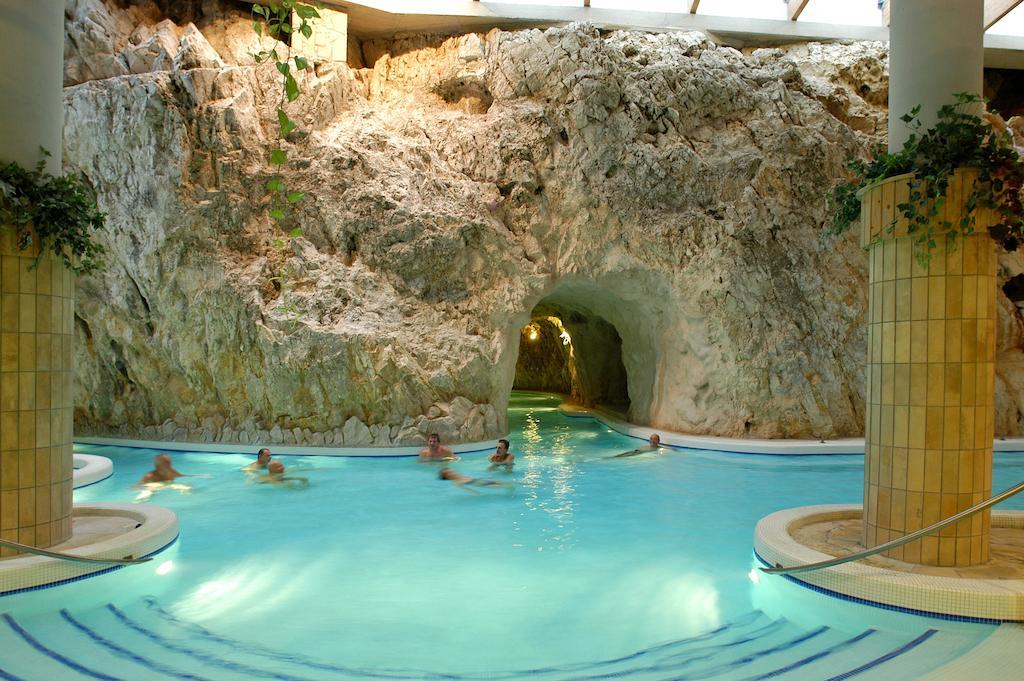 Eden Vendeghaz Hotel Miskolc Ngoại thất bức ảnh