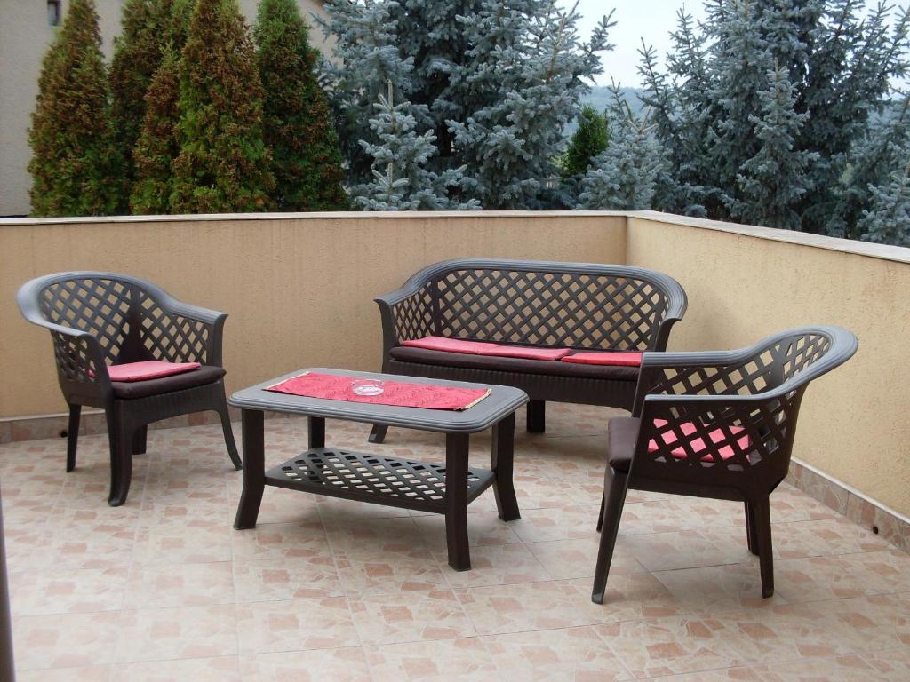 Eden Vendeghaz Hotel Miskolc Ngoại thất bức ảnh